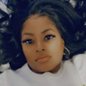 Meet your Posher, Lillian